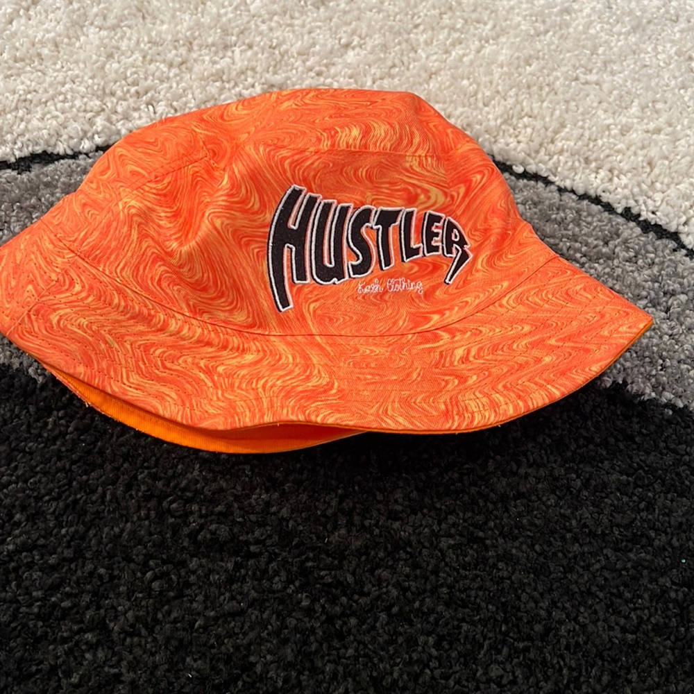 Hustler  bucket hat